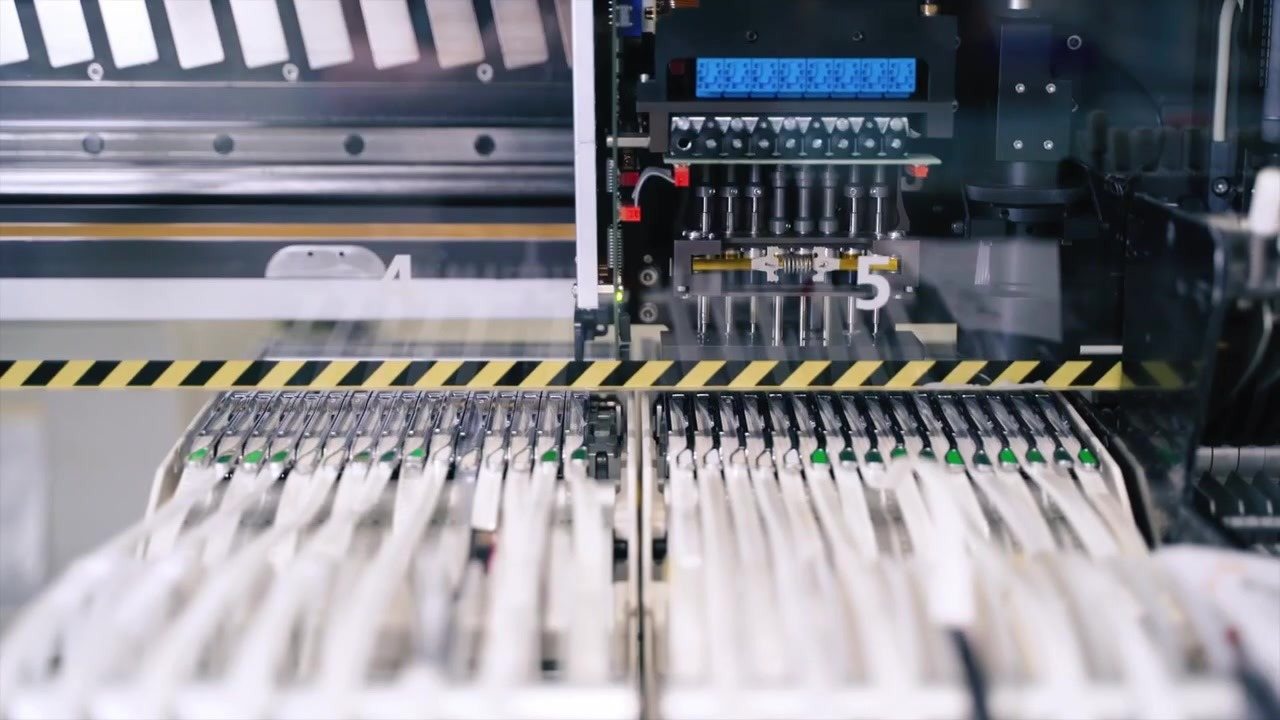 Machine de pose CMS et bandes de composants